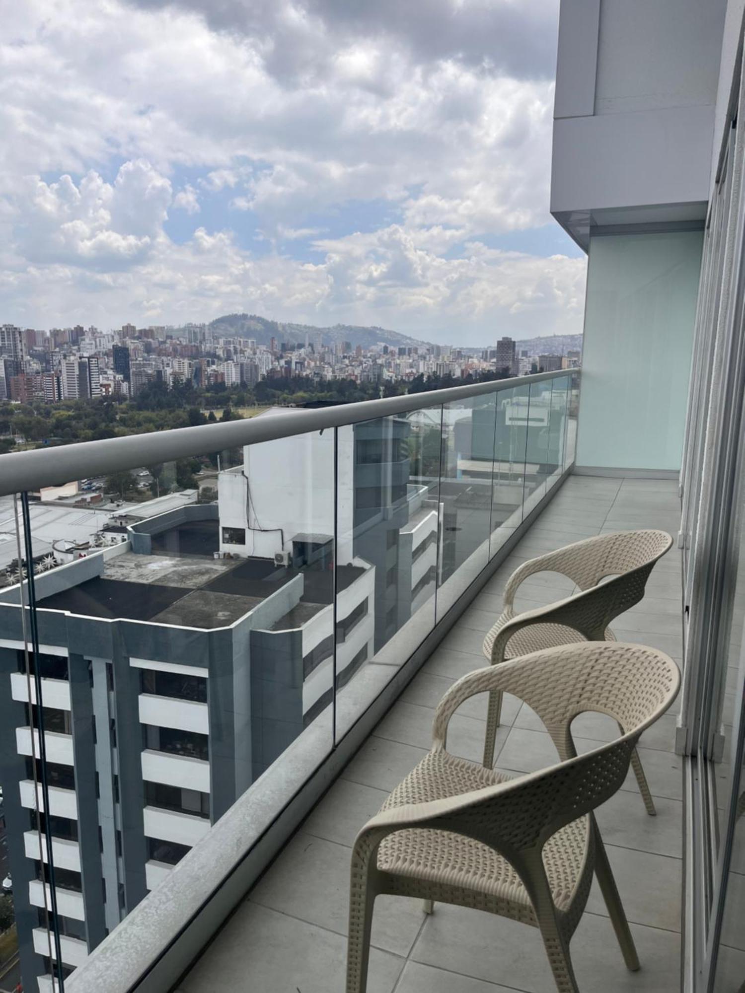 Suite Apartameto 1606 Espectacular Vista La Carolina, Piso 16 One - Quito Exterior foto