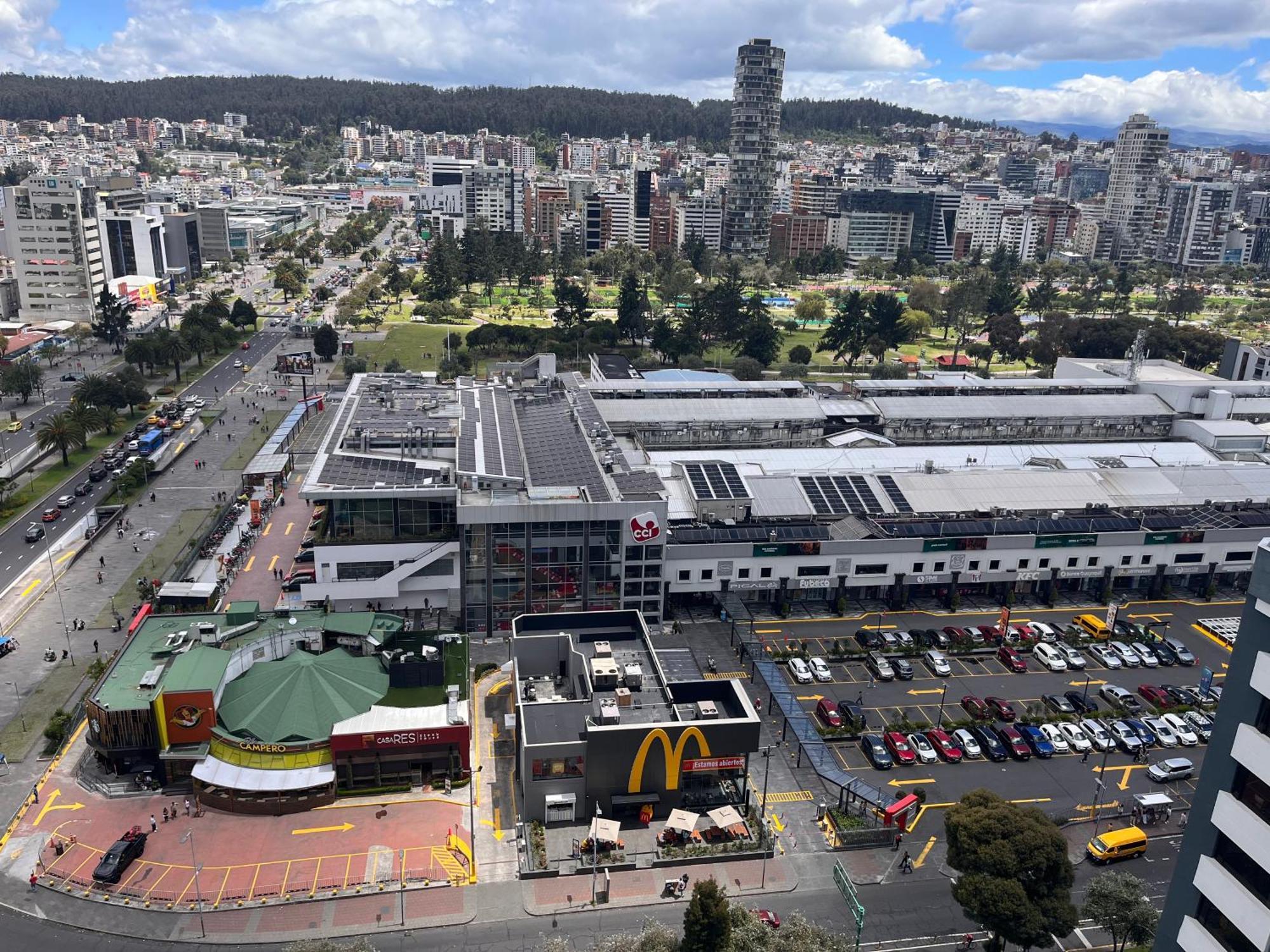 Suite Apartameto 1606 Espectacular Vista La Carolina, Piso 16 One - Quito Exterior foto